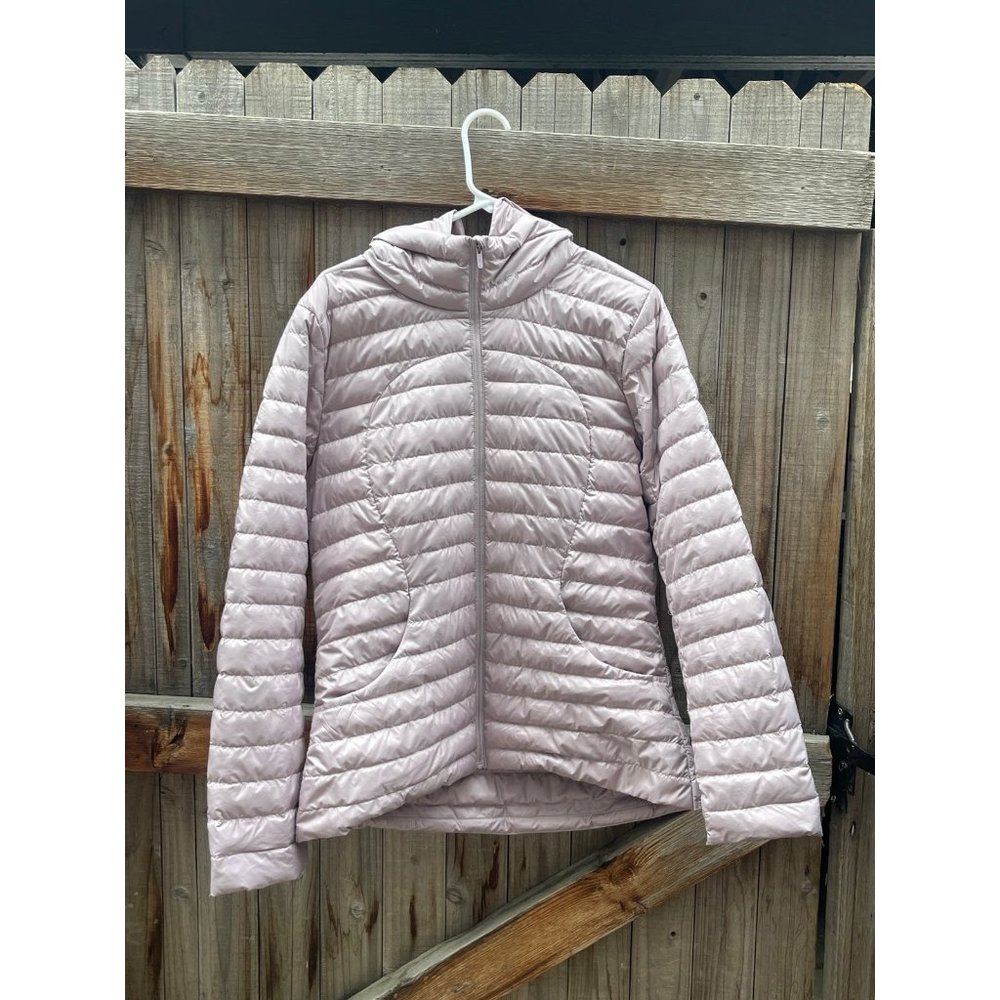 Lulu Lemon, nano puffer, packable, packable lightweight jacket (M)